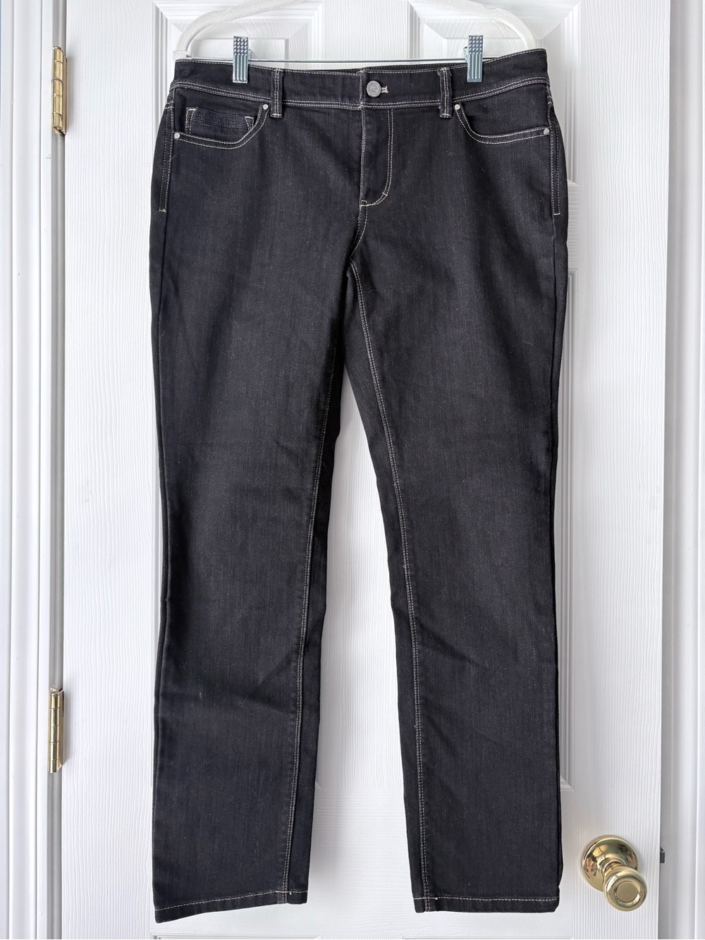 White House Black Market Black Straight-Leg Jeans Women’s Size 8
